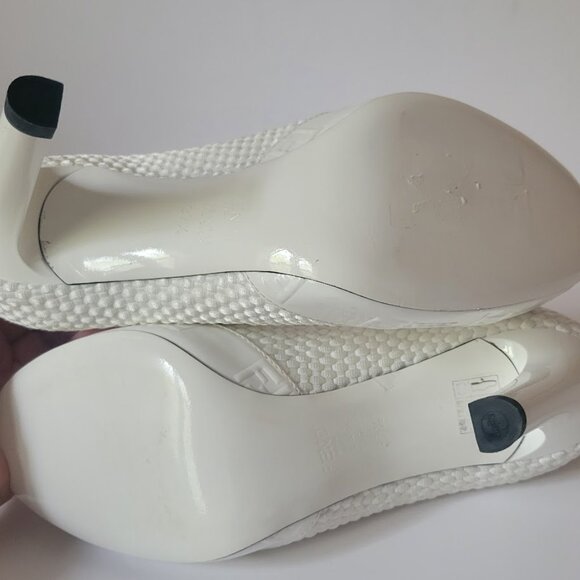 Fendi  Woven White Textured Fabric Reflections High Heels Pumps - Picture 14 of 16